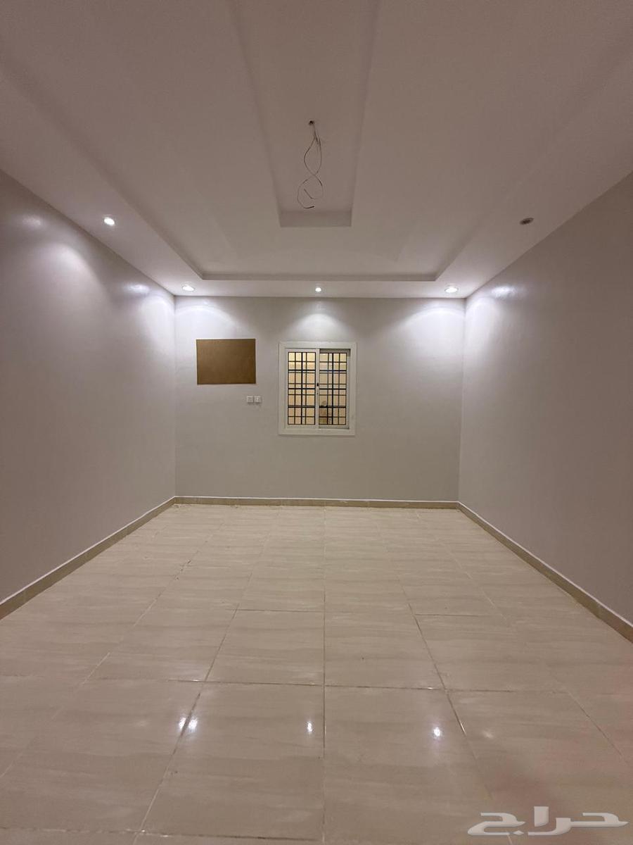 شقة  في الرحمانية 5