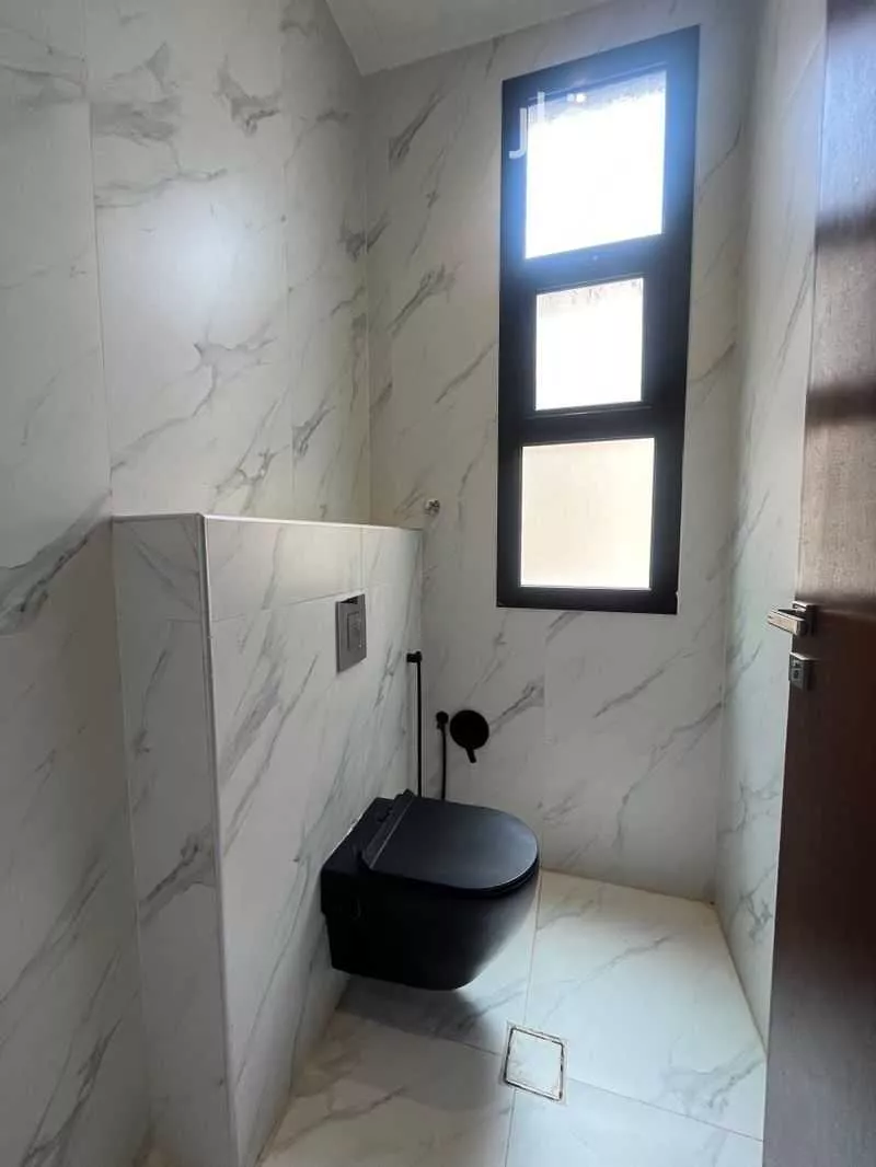 8 bedroom villa in Al Mahdiyyah 15