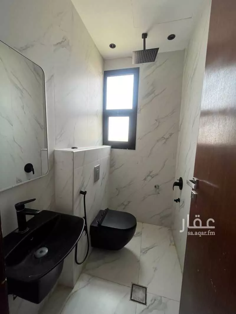 8 bedroom villa in Al Mahdiyyah 19