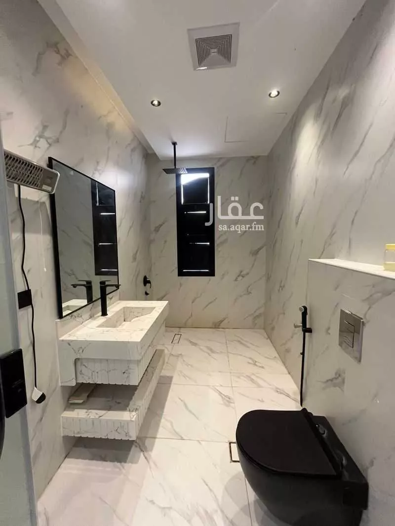 8 bedroom villa in Al Mahdiyyah 24