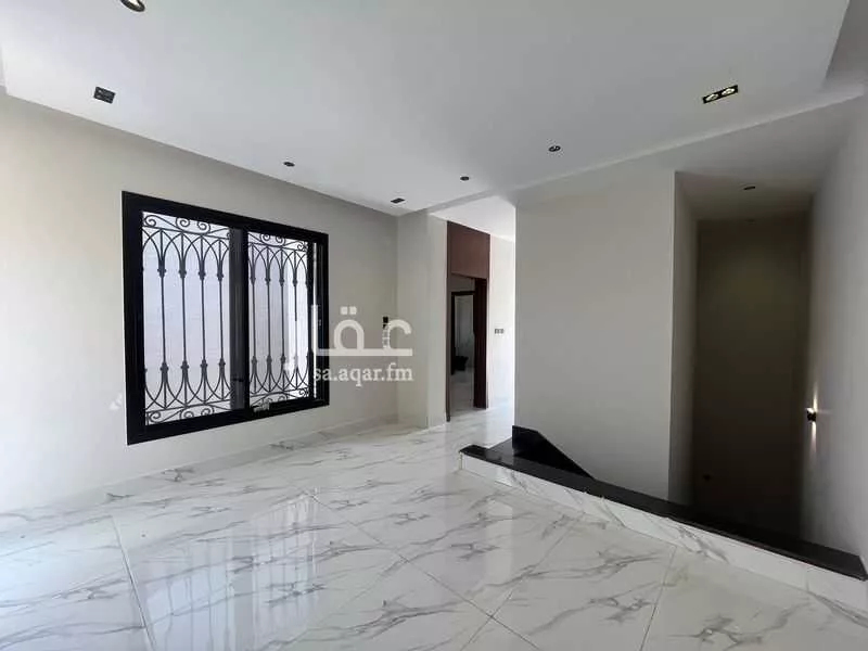 8 bedroom villa in Al Mahdiyyah 25