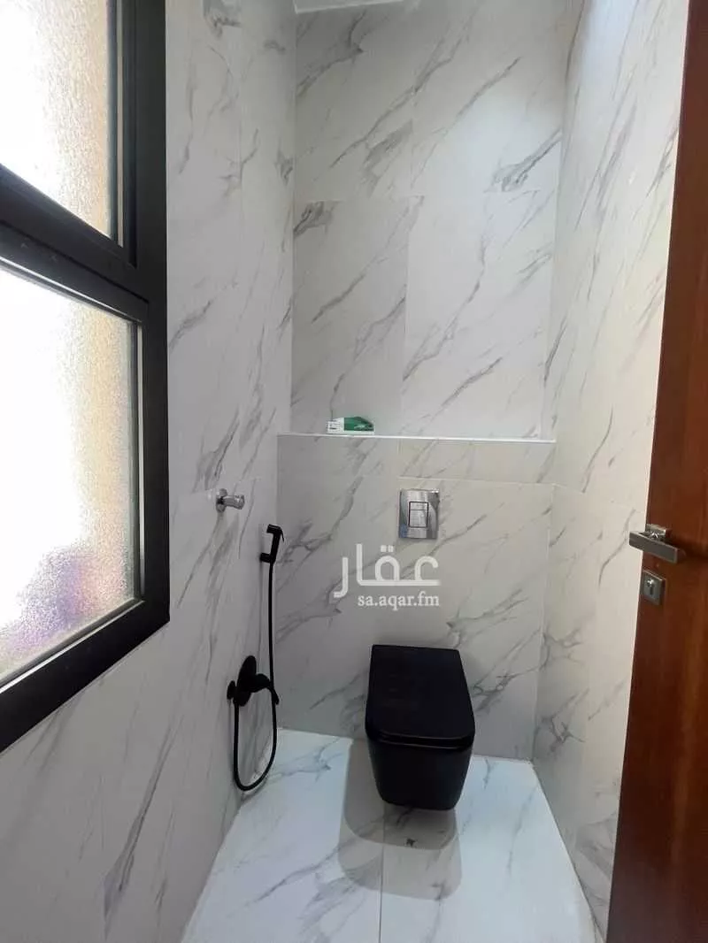 8 bedroom villa in Al Mahdiyyah 7