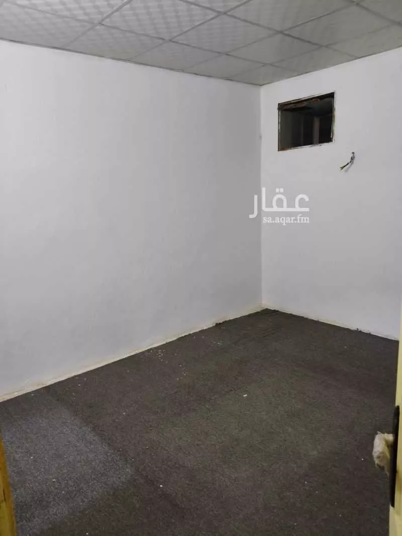 2 bedroom apartment in Umm Al Hamam Al Sharqi 4