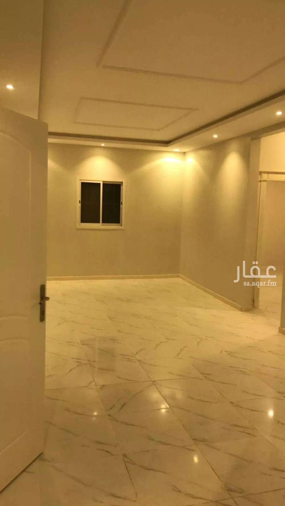 3 bedroom floor in Al Aridh 2