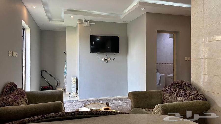 شقة 2 غرف في ضاحية الملك فهد 4