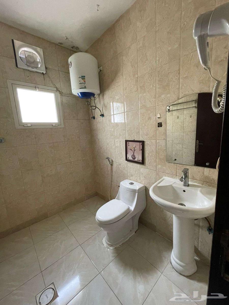 شقة 23 غرف في الندى 11