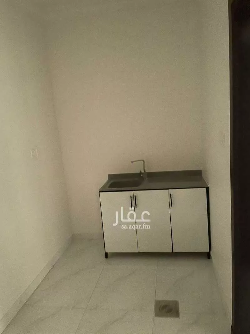 فيلا 9 غرف في بنبان 12