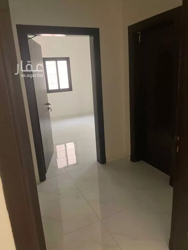 فيلا 9 غرف في بنبان 15