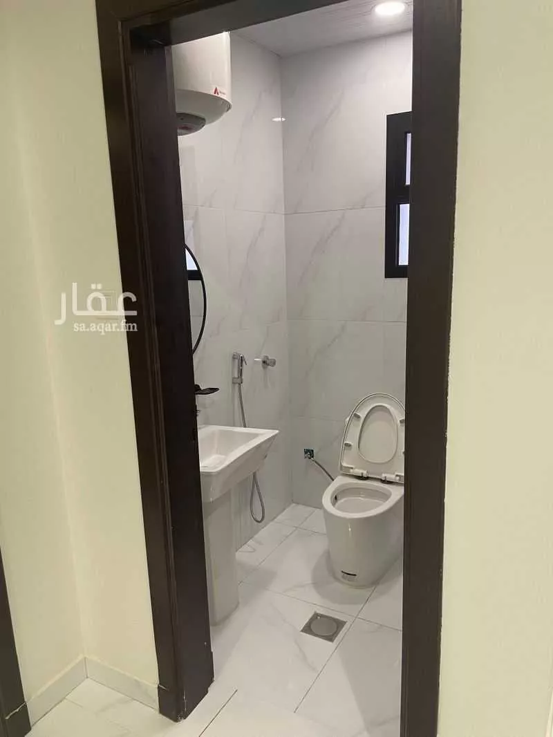 فيلا 9 غرف في بنبان 17