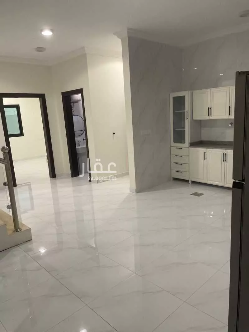 فيلا 9 غرف في بنبان 21