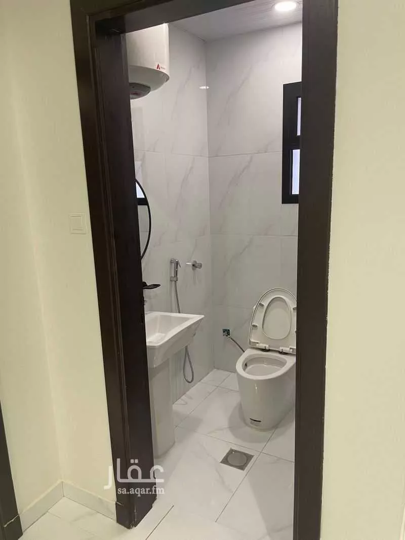 فيلا 9 غرف في بنبان 25