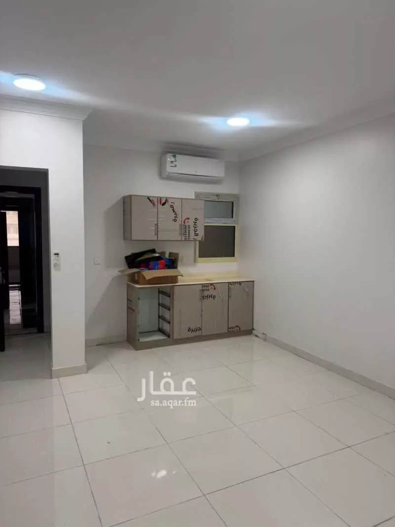 عمارة 915 م² في احد 4