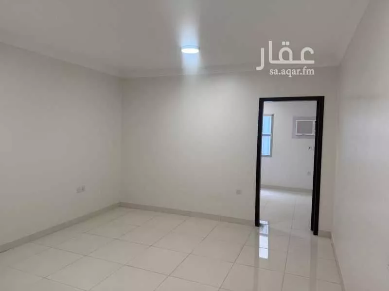 عمارة 915 م² في احد 3