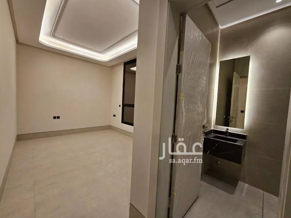 شقة 4 غرف في الرمال 3