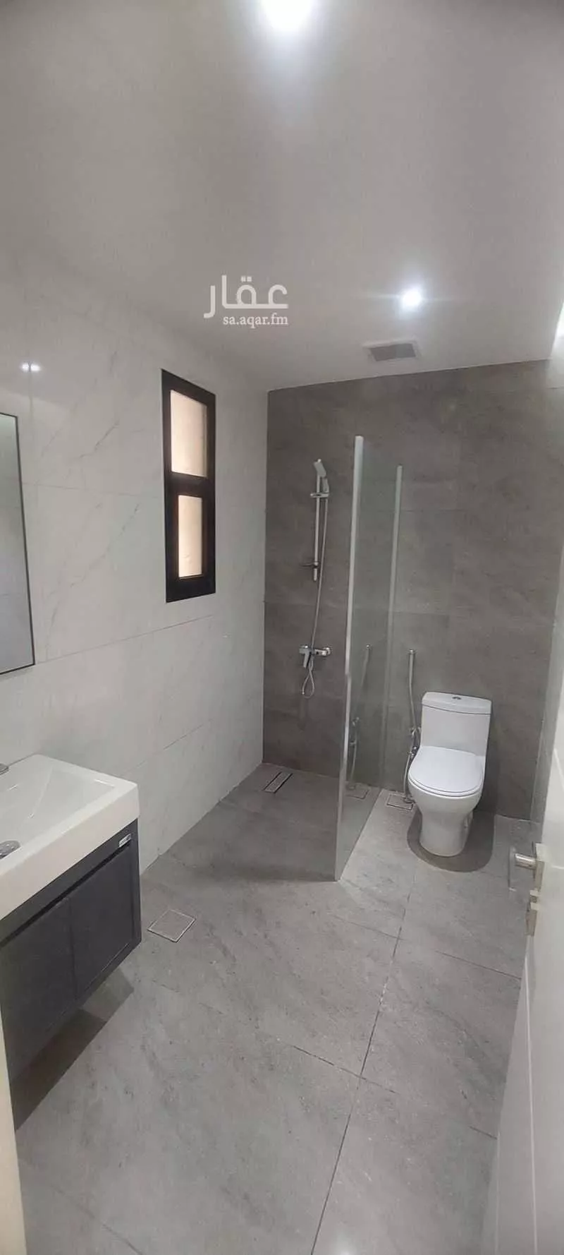 فيلا 6 غرف في الزمرد 17