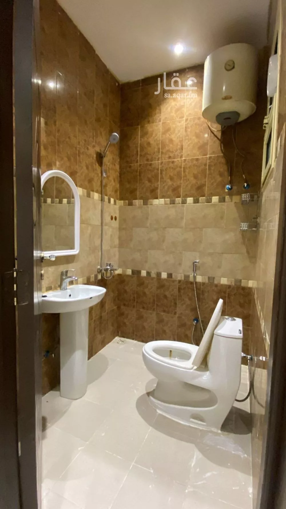 شقة 1 غرف في المغرزات 6