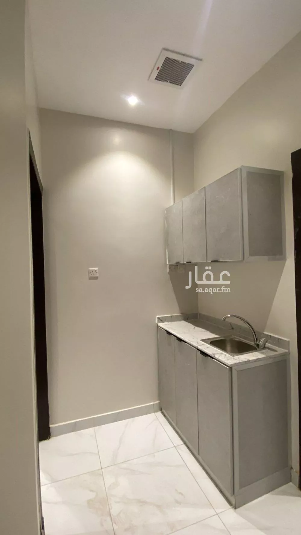 شقة 1 غرف في المغرزات 7