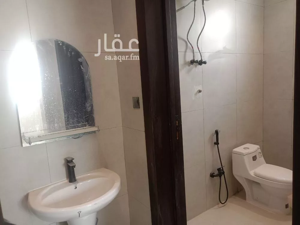 3 bedroom villa in Al Janadriyah 6