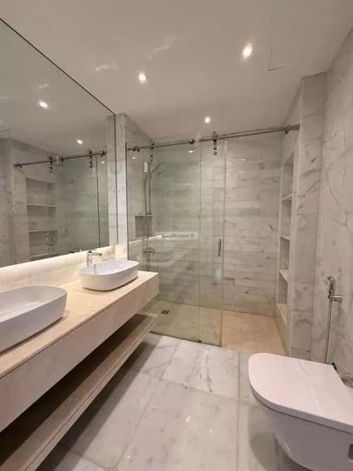 فيلا 6 غرف في النعيم 10