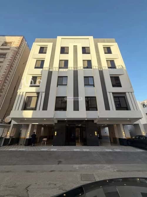 شقة 4 غرف في الروضة 2