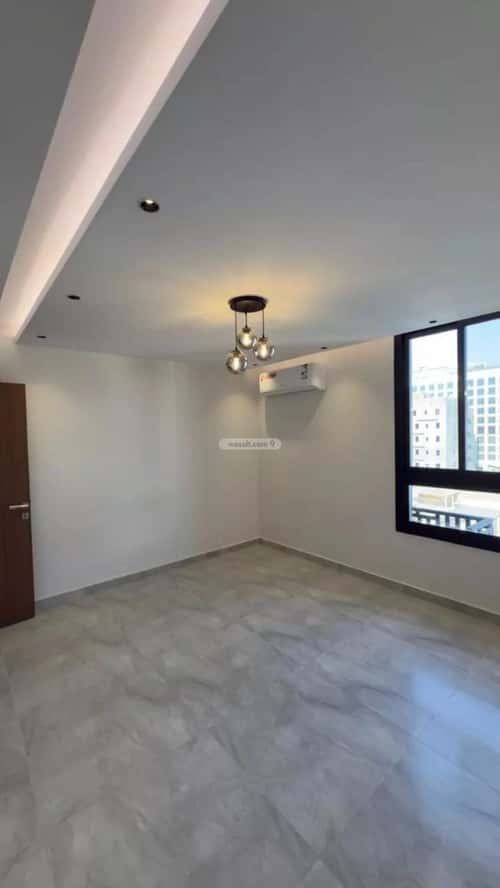 4 bedroom apartment in Al Salamah 8