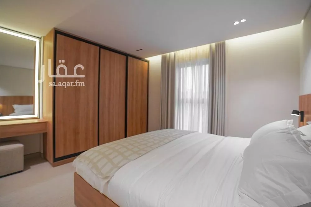 شقة 1 غرف في الملقا 5