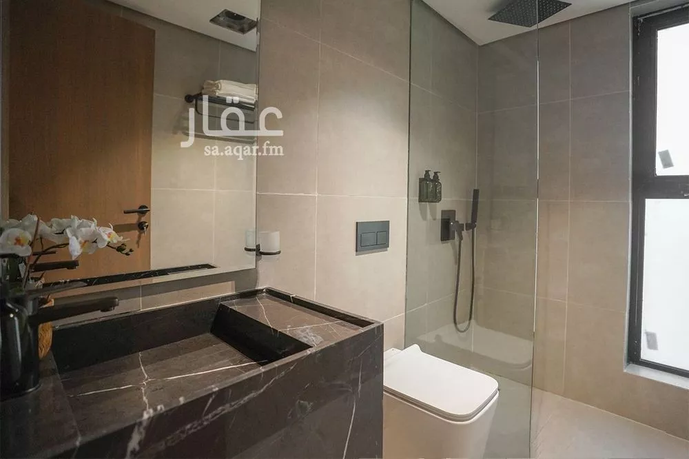 شقة 1 غرف في الملقا 8