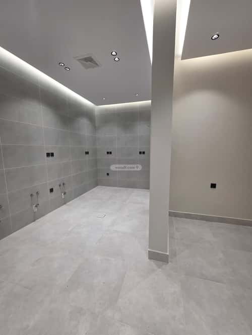 شقة 4 غرف في الروضة 9