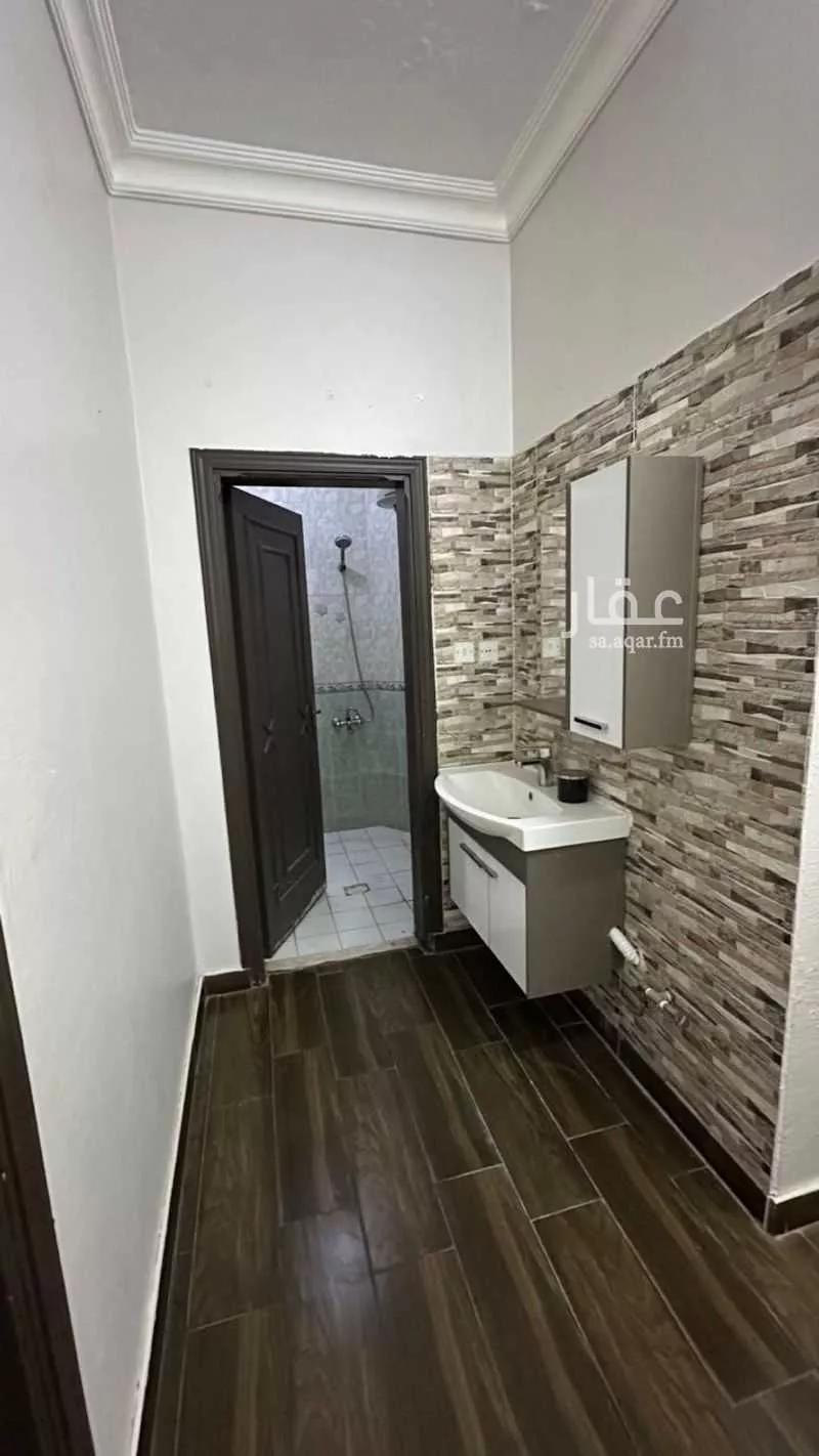 شقة 1 غرف في الملك فيصل 4