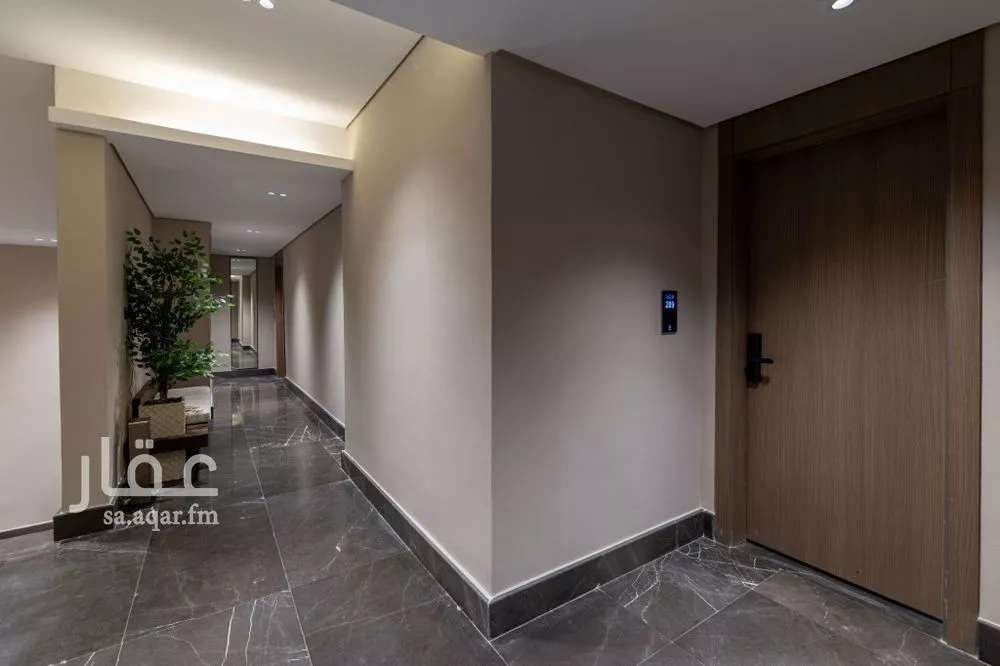 شقة 1 غرف في الملقا 9