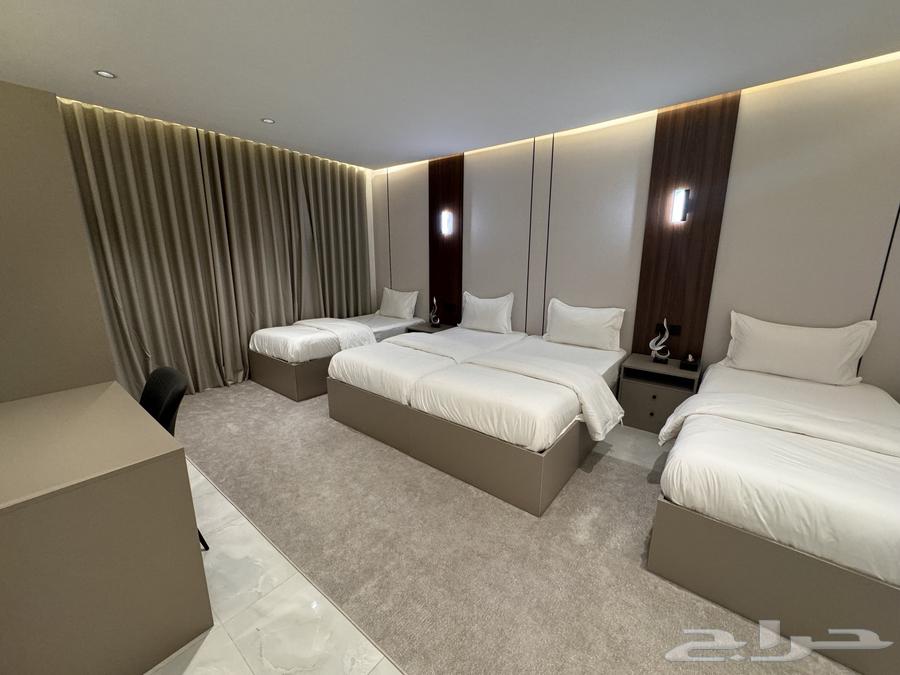 شقة 3 غرف في الظاهرة 7