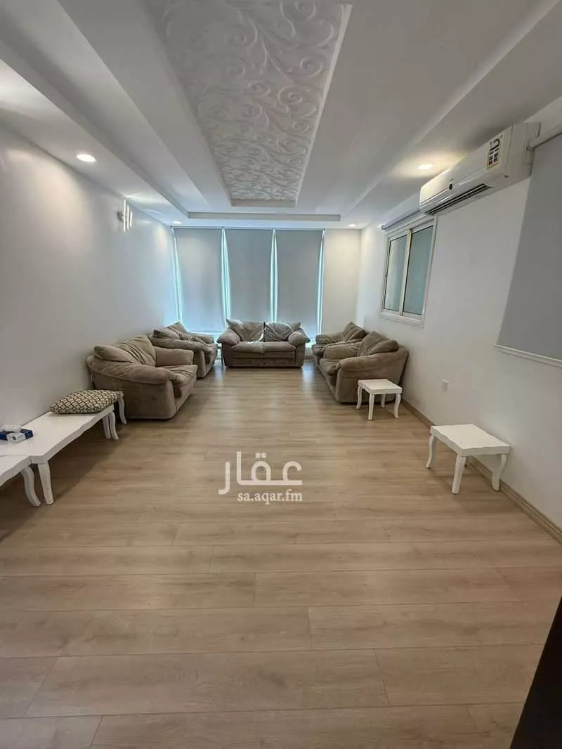 فيلا 5 غرف في عرقة 14