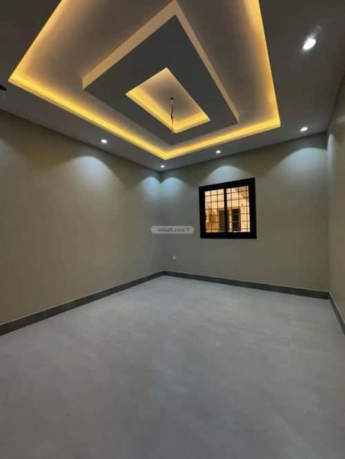 شقة 6 غرف في النزهة 9