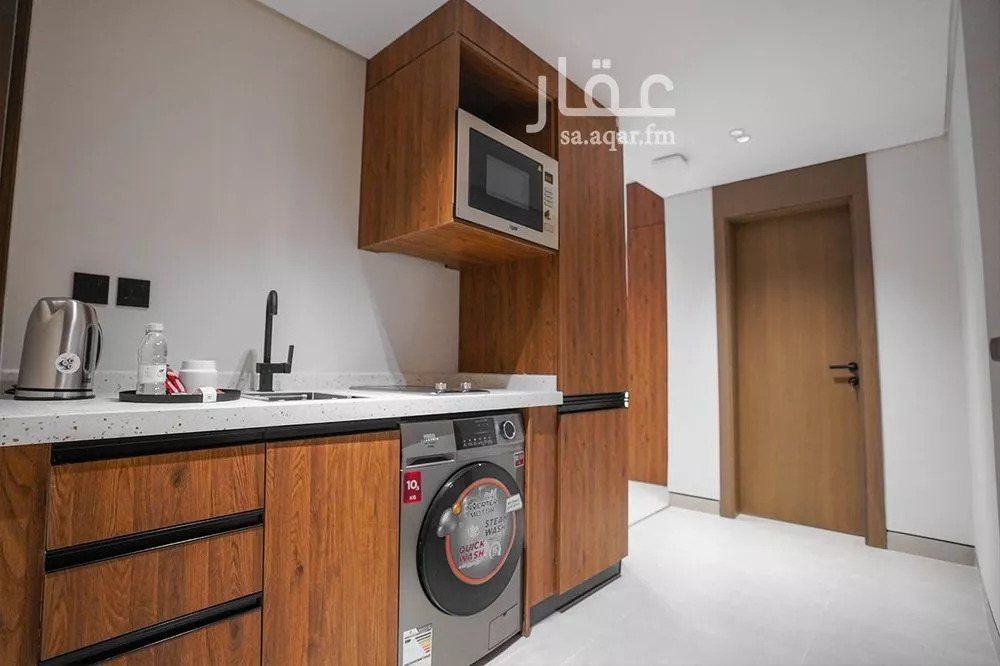 1 bedroom apartment in Qurtubah 7
