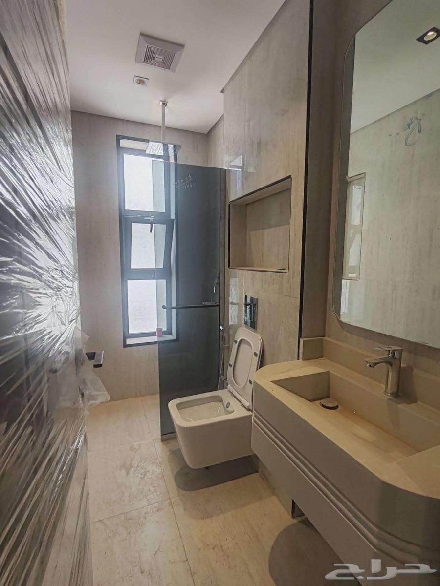 شقة 5 غرف في العاقول 2