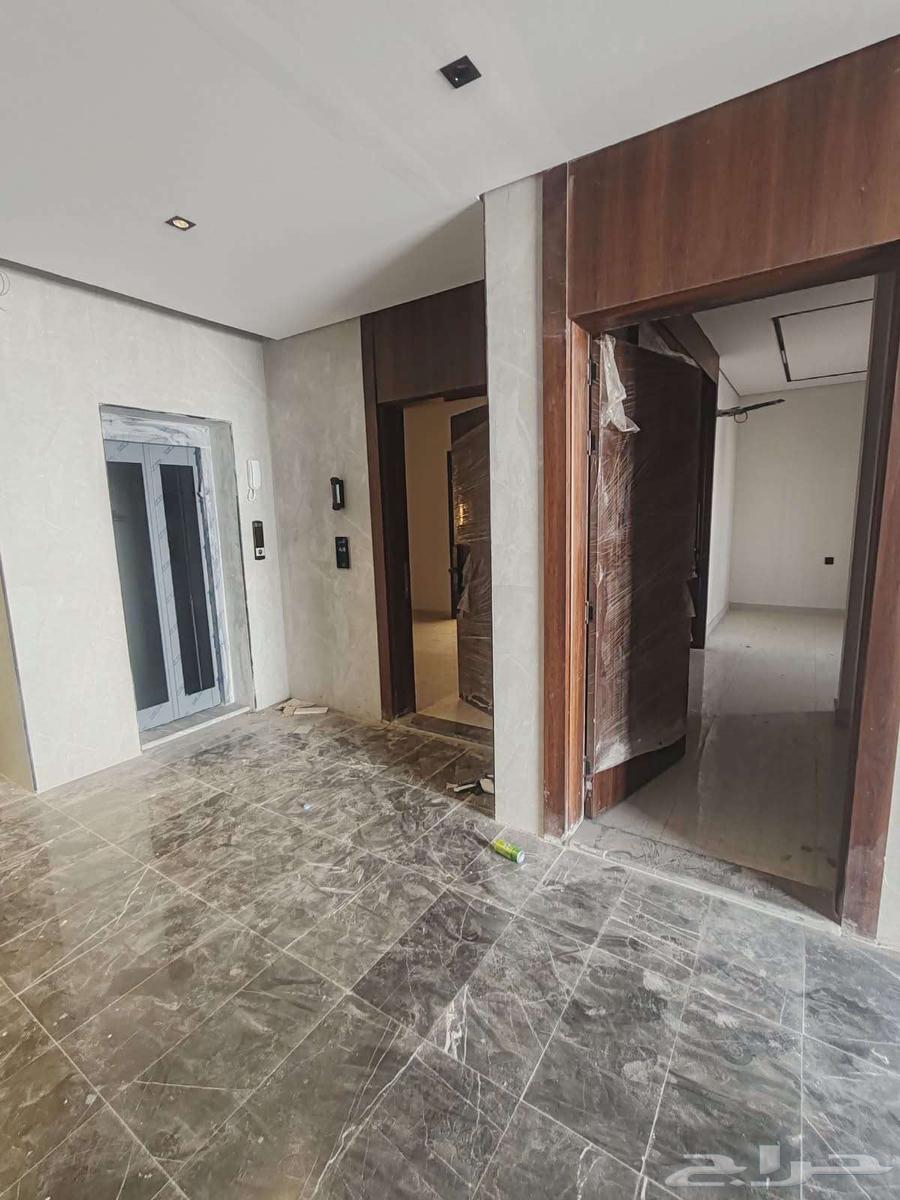 شقة 5 غرف في العاقول 3