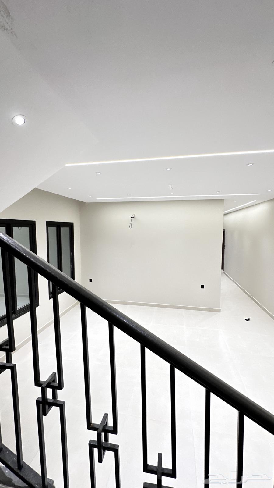 شقة 6 غرف في السكب 13