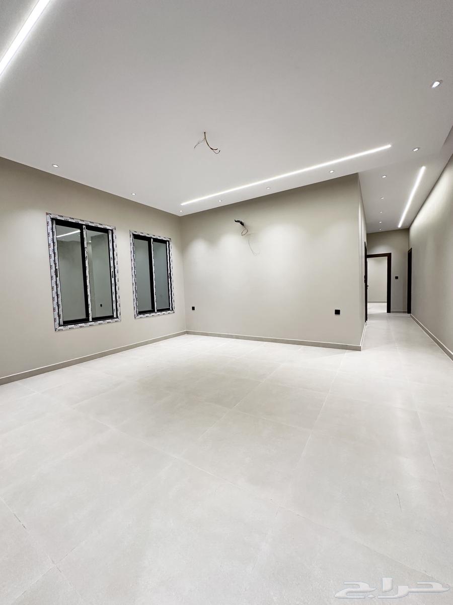 شقة 6 غرف في السكب 4