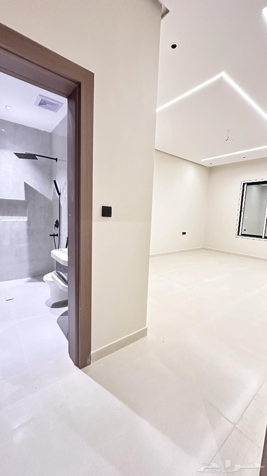 شقة 6 غرف في السكب 9