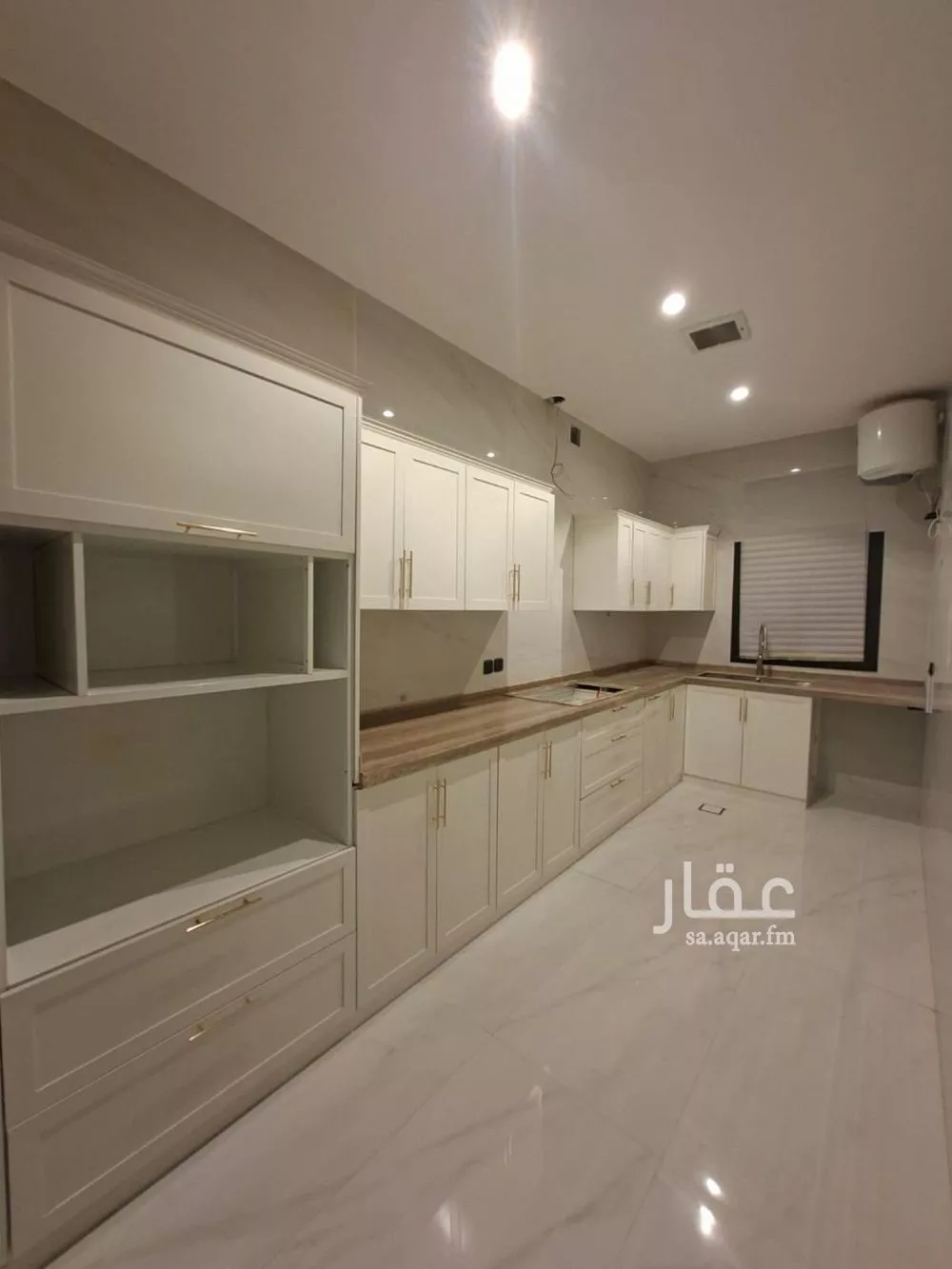 3 bedroom floor in Al Narjis 5