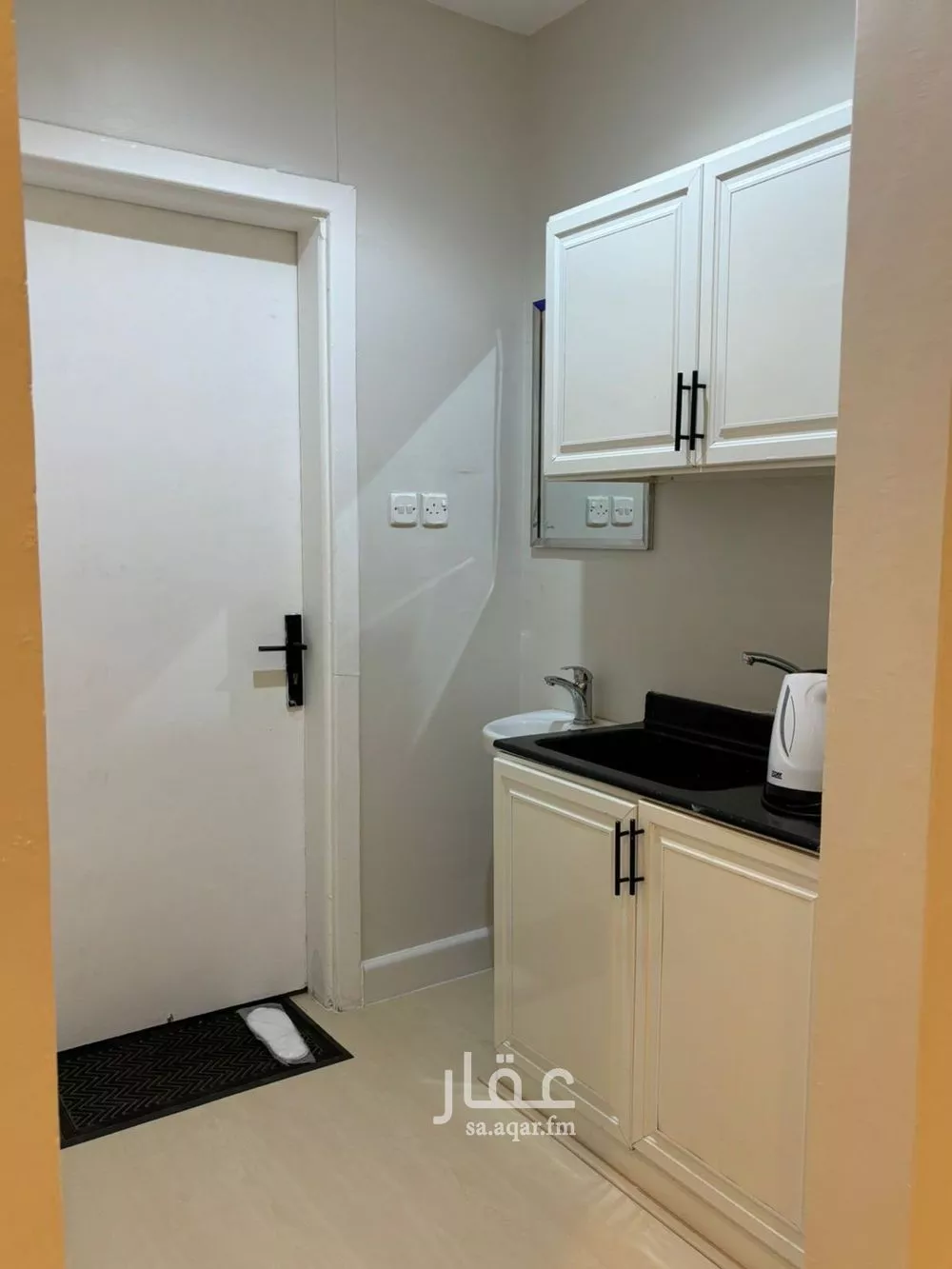 شقة 1 غرف في العقيق 6