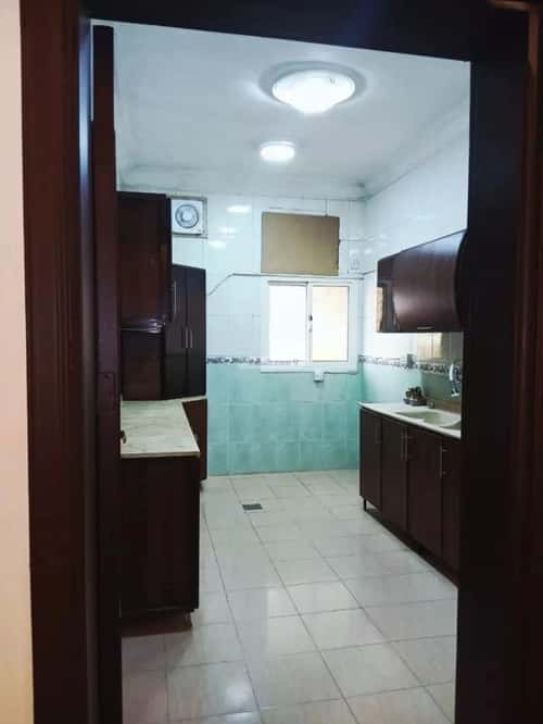 شقة 3 غرف في الروضة 10