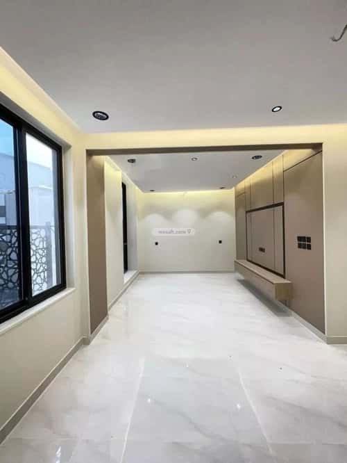 شقة 5 غرف في الملك فهد 3