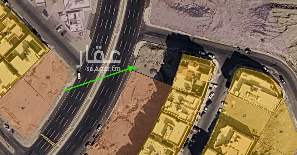 أرض 654 م² في الحمراء و ام الجود 5