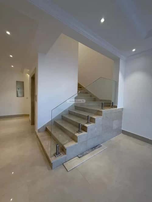 6 bedroom villa in Al Yaqout 5