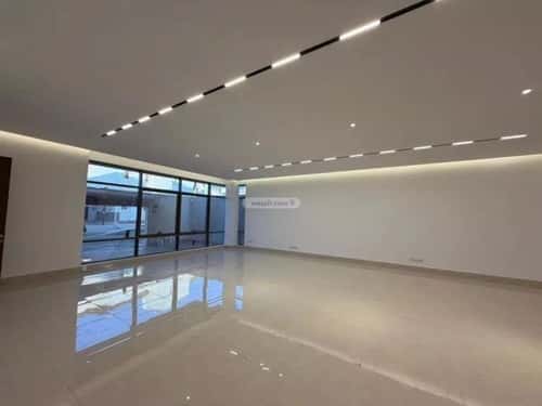 6 bedroom villa in Al Yaqout 8