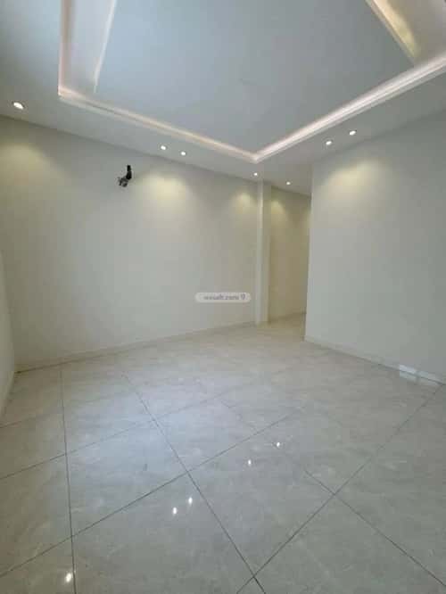 شقة 5 غرف في النخيل 7