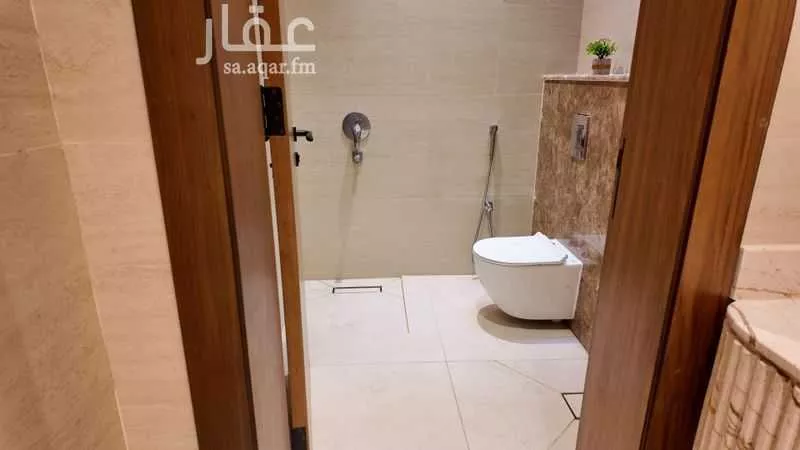 فيلا 7 غرف في الصفا 8