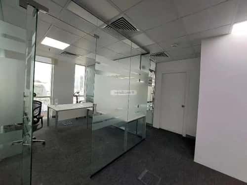 مكتب 400 م² في العليا 6