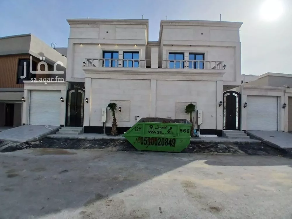 فيلا 8 غرف في الشراع 5